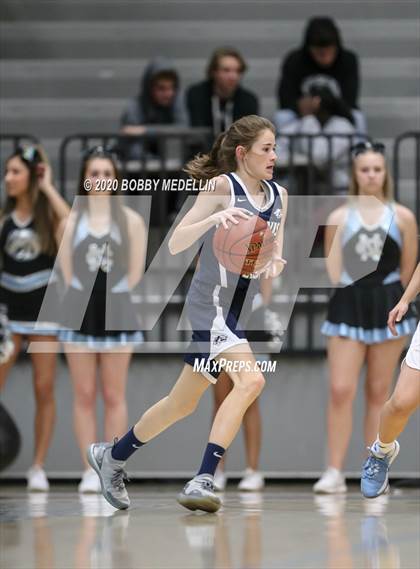 Thumbnail 3 in Clovis East @ Clovis North photogallery.