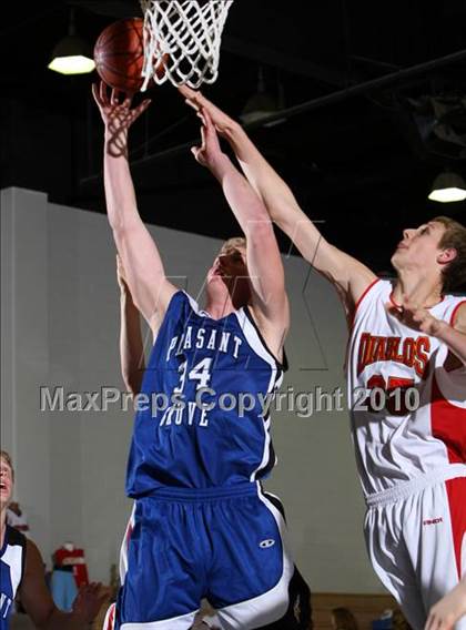 Thumbnail 2 in Pleasant Grove vs. Mission Viejo (Desert Heat Invitational) photogallery.