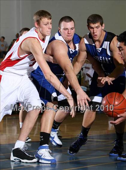 Thumbnail 3 in Pleasant Grove vs. Mission Viejo (Desert Heat Invitational) photogallery.
