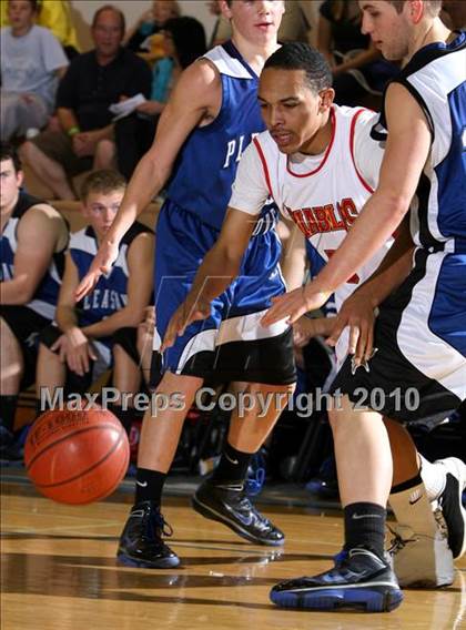 Thumbnail 1 in Pleasant Grove vs. Mission Viejo (Desert Heat Invitational) photogallery.