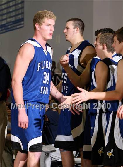 Thumbnail 3 in Pleasant Grove vs. Mission Viejo (Desert Heat Invitational) photogallery.