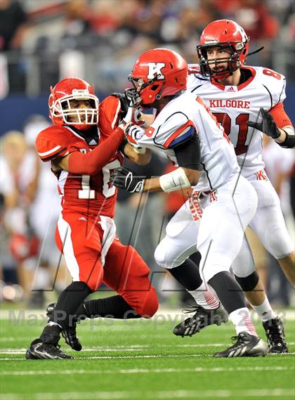 Thumbnail 1 in Carthage vs. Kilgore (UIL 3A Division 1 Final)  photogallery.