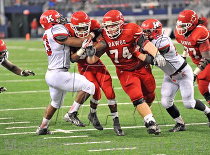 Thumbnail 2 in Carthage vs. Kilgore (UIL 3A Division 1 Final)  photogallery.