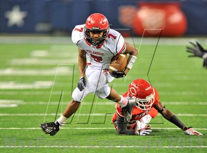 Thumbnail 2 in Carthage vs. Kilgore (UIL 3A Division 1 Final)  photogallery.