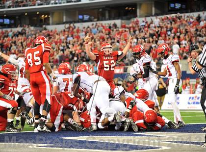 Thumbnail 2 in Carthage vs. Kilgore (UIL 3A Division 1 Final)  photogallery.
