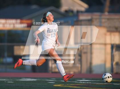 Thumbnail 1 in Villa Park @ Esperanza photogallery.