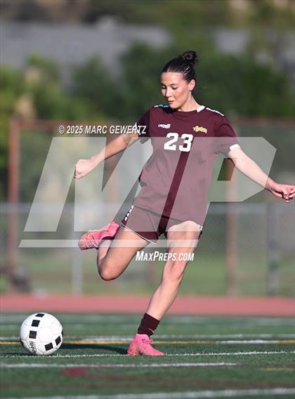 Thumbnail 1 in Villa Park @ Esperanza photogallery.