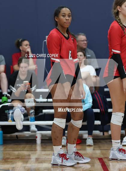 Thumbnail 2 in Santa Fe vs Cornerstone Christian (Nike Tournament of Champions) photogallery.