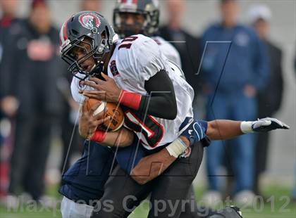 Thumbnail 2 in Aliquippa vs. Wyomissing (PIAA AA Final) photogallery.