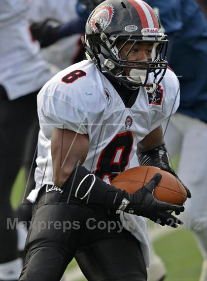 Thumbnail 3 in Aliquippa vs. Wyomissing (PIAA AA Final) photogallery.