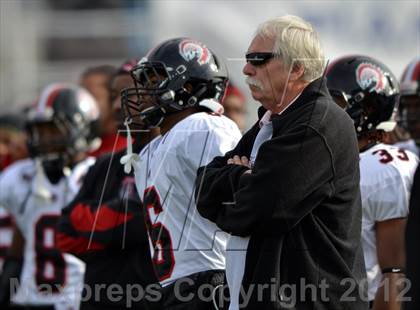 Thumbnail 1 in Aliquippa vs. Wyomissing (PIAA AA Final) photogallery.