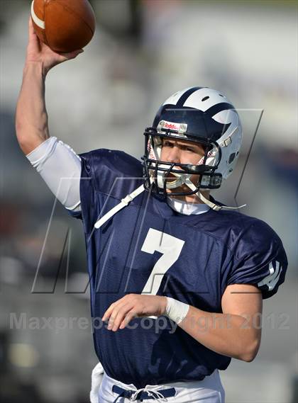 Thumbnail 2 in Aliquippa vs. Wyomissing (PIAA AA Final) photogallery.
