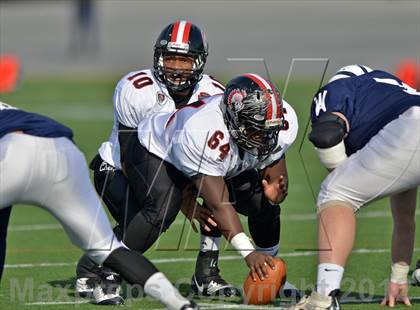 Thumbnail 2 in Aliquippa vs. Wyomissing (PIAA AA Final) photogallery.