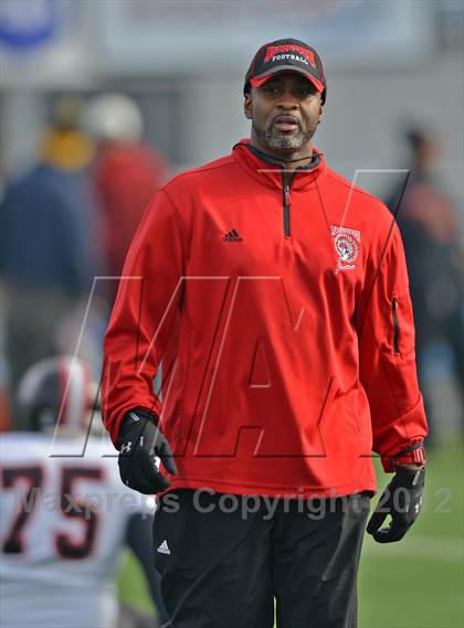 Thumbnail 3 in Aliquippa vs. Wyomissing (PIAA AA Final) photogallery.