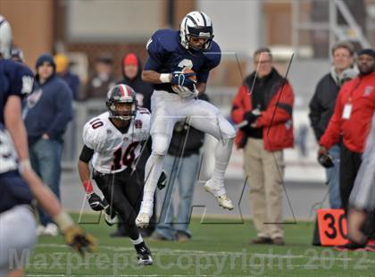 Thumbnail 3 in Aliquippa vs. Wyomissing (PIAA AA Final) photogallery.