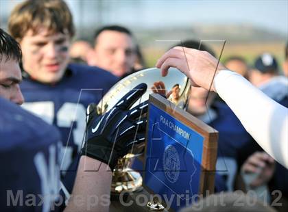 Thumbnail 2 in Aliquippa vs. Wyomissing (PIAA AA Final) photogallery.