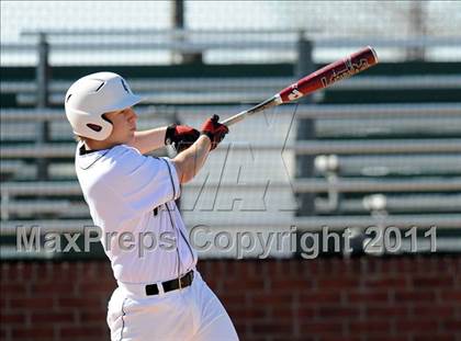 Thumbnail 3 in Newman Smith vs. Guyer (Scotland Yard Classic) photogallery.