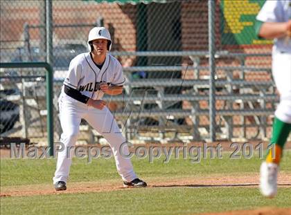 Thumbnail 2 in Newman Smith vs. Guyer (Scotland Yard Classic) photogallery.