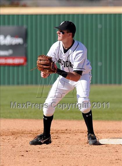 Thumbnail 1 in Newman Smith vs. Guyer (Scotland Yard Classic) photogallery.
