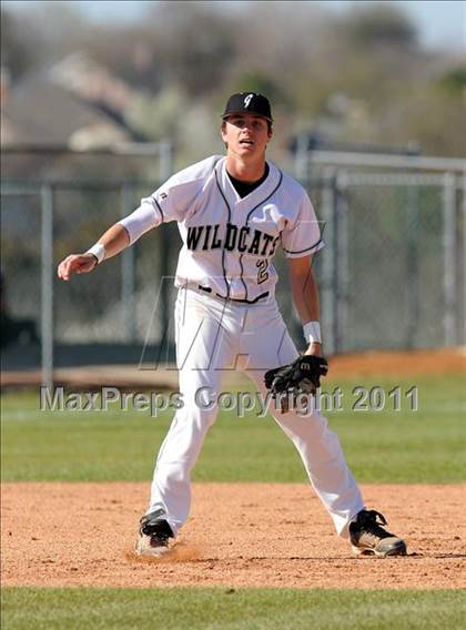 Thumbnail 1 in Newman Smith vs. Guyer (Scotland Yard Classic) photogallery.