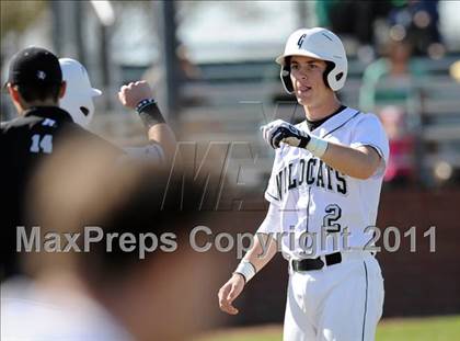 Thumbnail 2 in Newman Smith vs. Guyer (Scotland Yard Classic) photogallery.