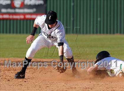 Thumbnail 1 in Newman Smith vs. Guyer (Scotland Yard Classic) photogallery.
