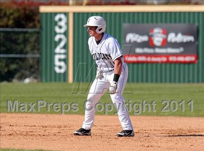 Thumbnail 2 in Newman Smith vs. Guyer (Scotland Yard Classic) photogallery.