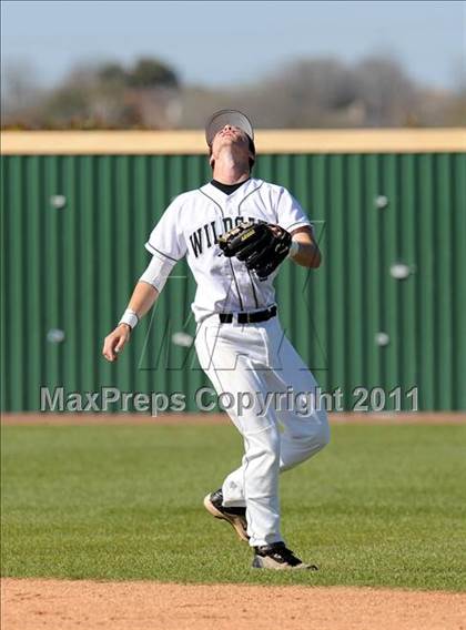 Thumbnail 1 in Newman Smith vs. Guyer (Scotland Yard Classic) photogallery.
