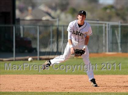 Thumbnail 3 in Newman Smith vs. Guyer (Scotland Yard Classic) photogallery.