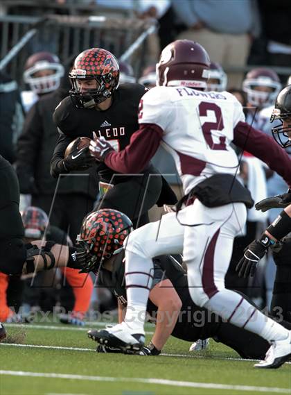 Thumbnail 1 in Ennis vs. Aledo (UIL 4A D2 Semifinal Playoff) photogallery.