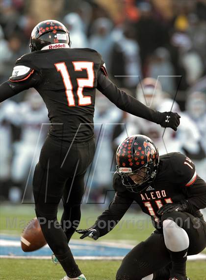 Thumbnail 2 in Ennis vs. Aledo (UIL 4A D2 Semifinal Playoff) photogallery.