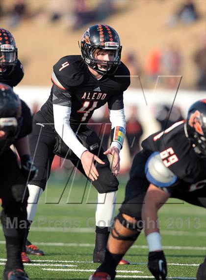 Thumbnail 1 in Ennis vs. Aledo (UIL 4A D2 Semifinal Playoff) photogallery.