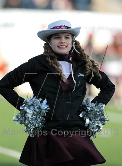 Thumbnail 1 in Ennis vs. Aledo (UIL 4A D2 Semifinal Playoff) photogallery.