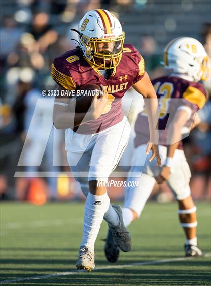 Thumbnail 1 in Royal @ Simi Valley photogallery.