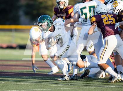Thumbnail 2 in Royal @ Simi Valley photogallery.