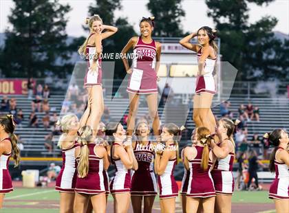 Thumbnail 3 in Royal @ Simi Valley photogallery.