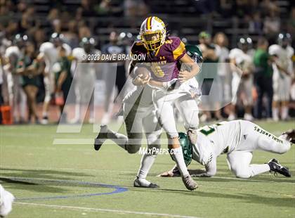 Thumbnail 2 in Royal @ Simi Valley photogallery.