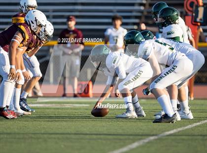 Thumbnail 3 in Royal @ Simi Valley photogallery.