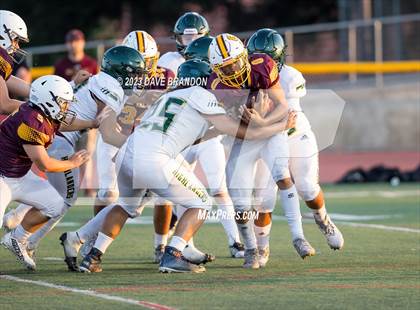 Thumbnail 1 in Royal @ Simi Valley photogallery.