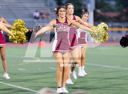 Thumbnail 3 in Royal @ Simi Valley photogallery.