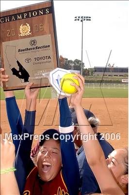 Thumbnail 1 in Serra vs Cantwell Sacred Heart (D7 Section Final) photogallery.