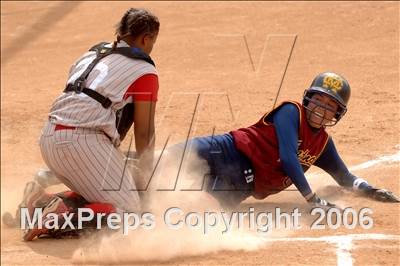 Thumbnail 1 in Serra vs Cantwell Sacred Heart (D7 Section Final) photogallery.