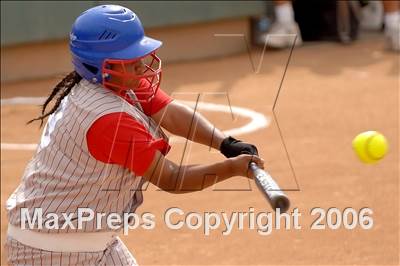 Thumbnail 2 in Serra vs Cantwell Sacred Heart (D7 Section Final) photogallery.