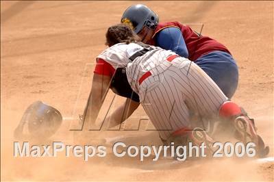 Thumbnail 1 in Serra vs Cantwell Sacred Heart (D7 Section Final) photogallery.