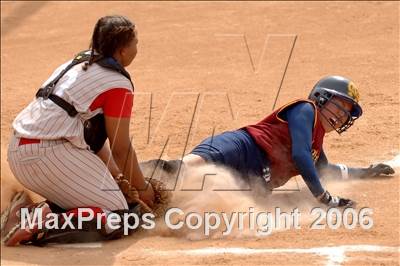 Thumbnail 3 in Serra vs Cantwell Sacred Heart (D7 Section Final) photogallery.