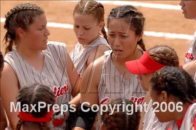 Thumbnail 3 in Serra vs Cantwell Sacred Heart (D7 Section Final) photogallery.