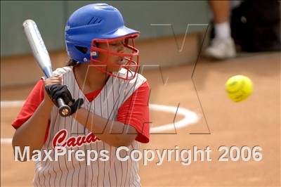 Thumbnail 3 in Serra vs Cantwell Sacred Heart (D7 Section Final) photogallery.