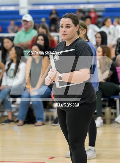 Thumbnail 2 in Ontario Christian vs Gilbert (Nike TOC Southwest) photogallery.