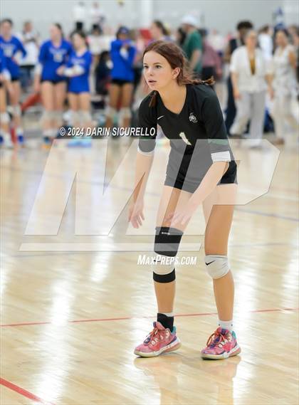 Thumbnail 2 in Ontario Christian vs Gilbert (Nike TOC Southwest) photogallery.