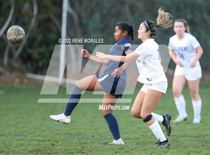 Thumbnail 2 in Chadwick vs Flintridge Prep photogallery.